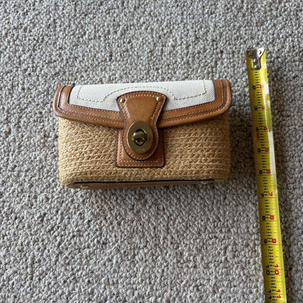 Coach Straw Summertime Clutch Wristlet Woven Straw Leather Trim Gold Turn Lock - Picture 12 of 12